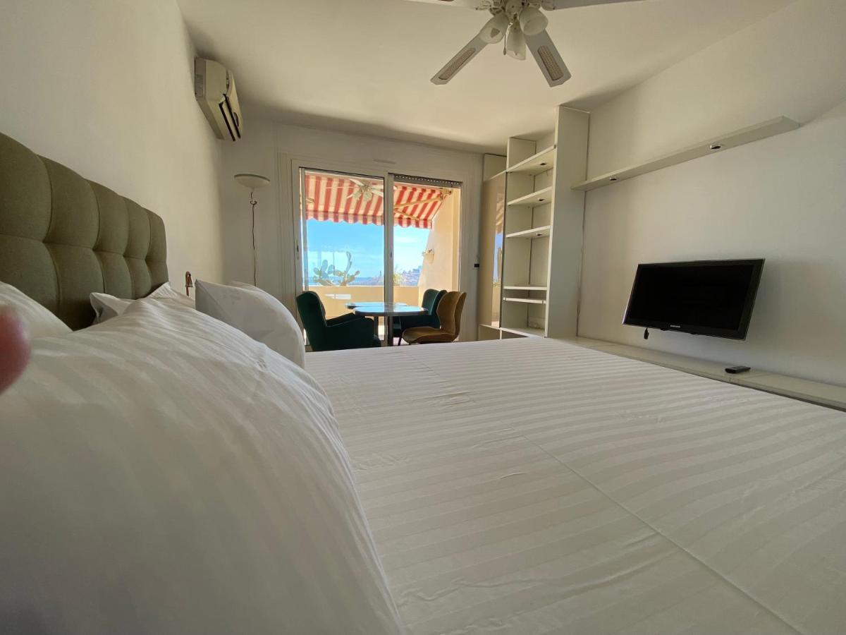 Mansfield Vue Carte Postale Terrasse Piscine Calme Port A 200M A Pied Apartment Ментона Екстериор снимка