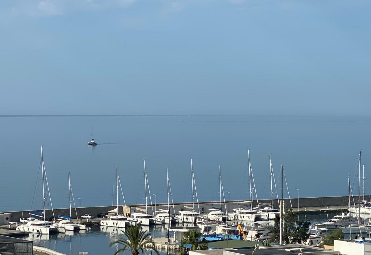 Mansfield Vue Carte Postale Terrasse Piscine Calme Port A 200M A Pied Apartment Ментона Екстериор снимка