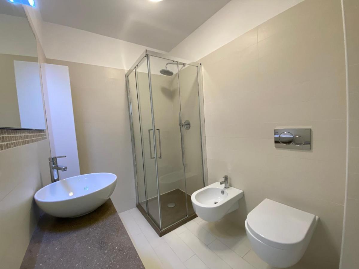 Mansfield Vue Carte Postale Terrasse Piscine Calme Port A 200M A Pied Apartment Ментона Екстериор снимка
